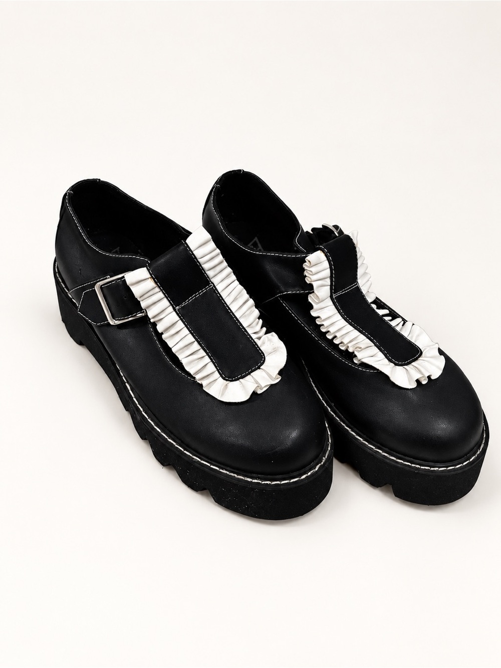 Rare Disturbia Black White Ruffle Chunky Platform Shoes US 8 Gothcore